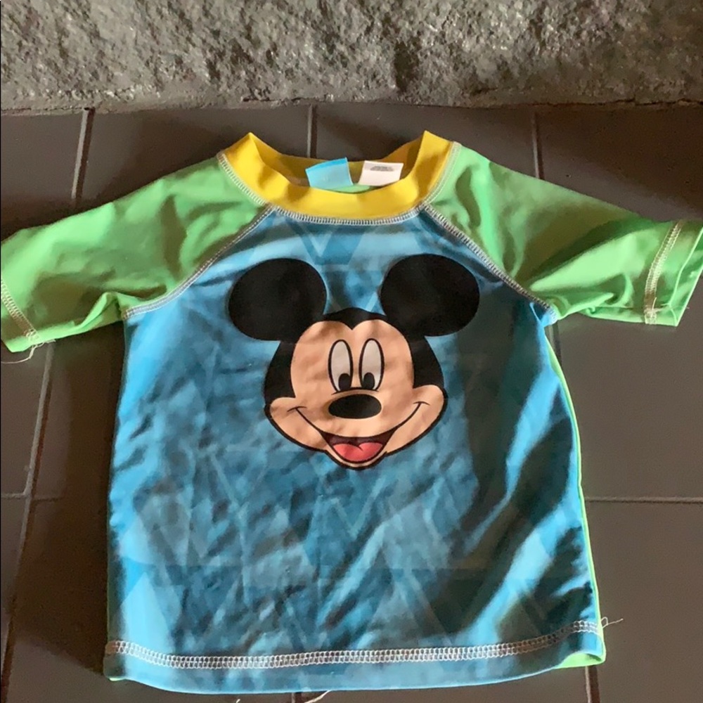 Disney swim set. - Picture 2 of 5
